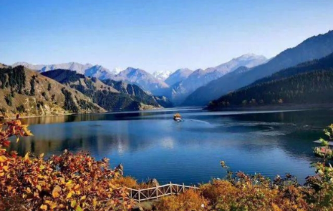 新疆十大热门旅游景点